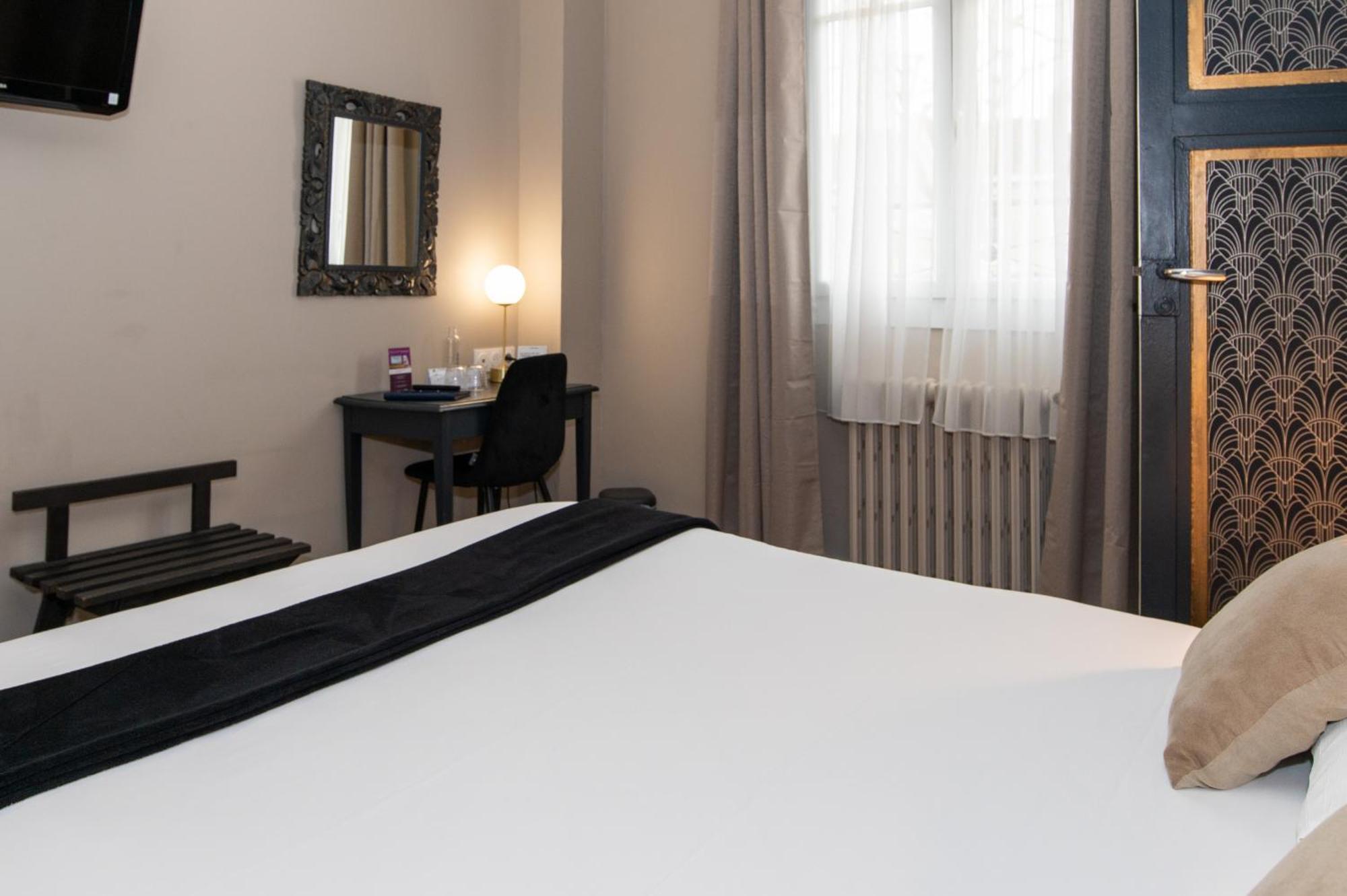 The Originals Boutique, Hotel Victoria, Châtelaillon-Plage Exteriör bild